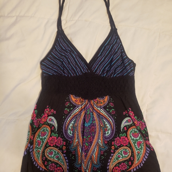 Halter Top - Picture 1 of 3